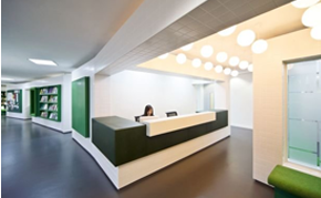 鼎諾財(cái)務(wù)公司前臺